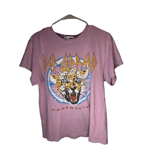 Daydreamer Adrenalize Tour Pink Graphic T-Shirt Unisex Size M Vintage - Picture 1 of 7